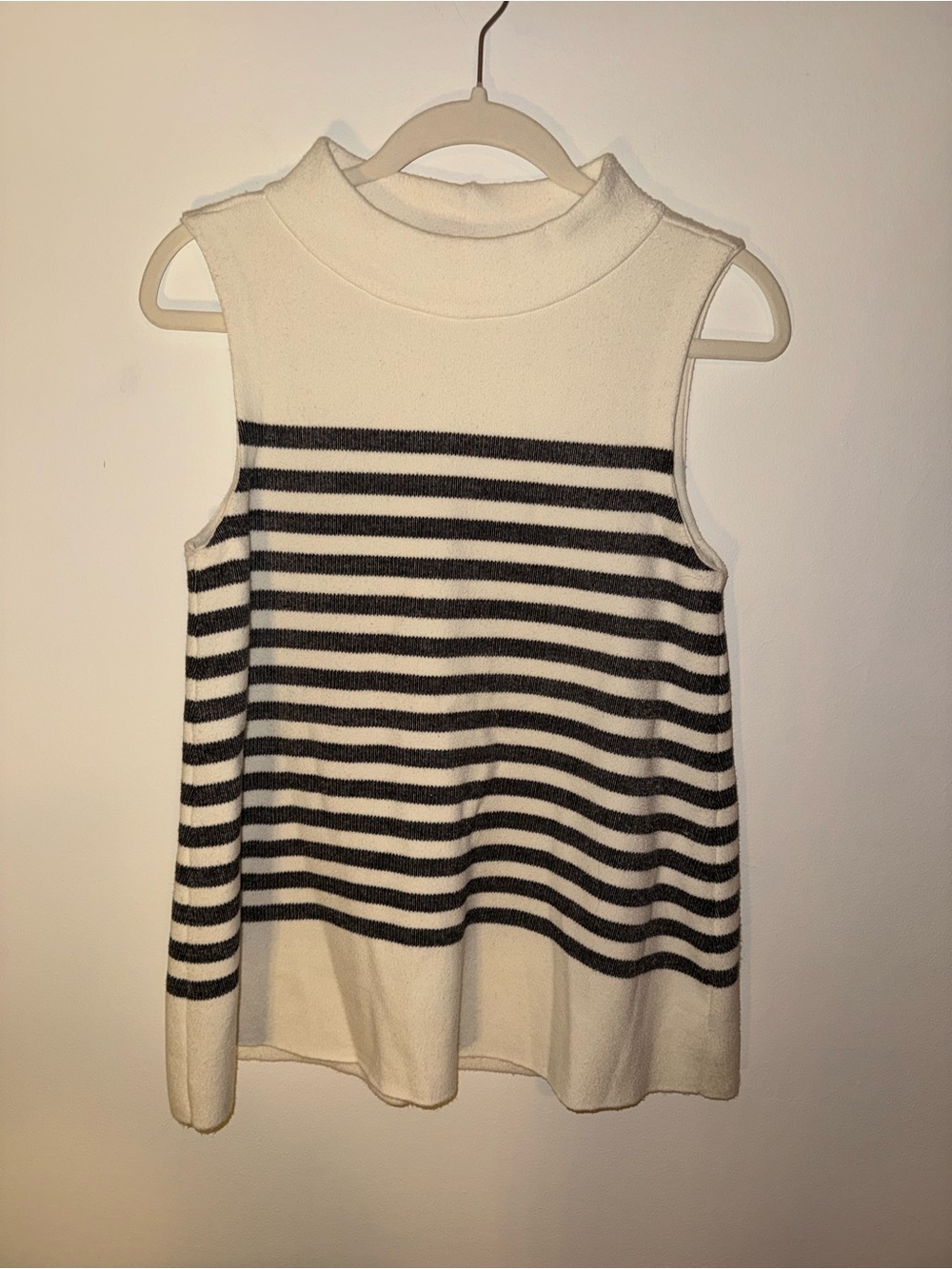 Moth Anthropologie Sleeveless Mock Neck Striped Tank Top - Cream & Black
